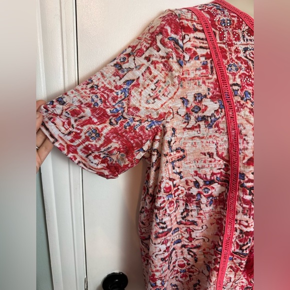 Catherine’s Pink Paisley v neck paisley shirt with tassels tie Size 18/20 #1578 - Picture 4 of 8